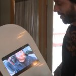 Snowboard com iPad Acoplado
