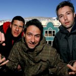 Beastie Boys 'Apavorando' Novamente Beastie Boys 'Apavorando' Novamente