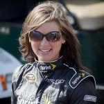 Paige Duke: a Miss Nascar que Foi Demitida por Fotos Sensuais