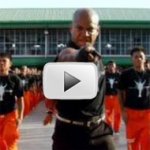 Presidi�rios de Cebu dan�am para promover �This Is It�, filme documental sobre Michael Jackson