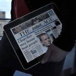 Ipad vs Jornal Ipad vs Jornal