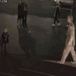 Estátua Assustadora