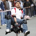 Corrida com Cadeiras de Escritório Corrida com Cadeiras de Escritório