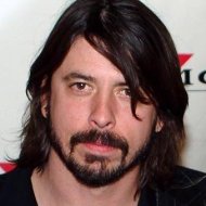 Dave Grohl, do Foo Fighters, Critica o Criador de Glee