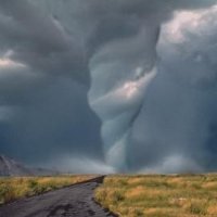 Como Tornados e Furacões se Formam?