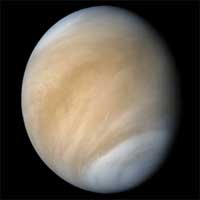 Cientista afirma ter descoberto vida em Vênus