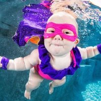 17 Lindas Fotos de Bebês Embaixo D'Água Num Inusitado - E Fofo - Projeto