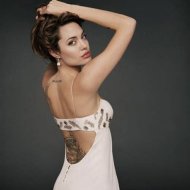 Angelina Jolie e Suas Tatuagens