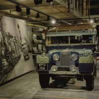 Land Rover Monta Novamente a Linha de Produção da Defender de 1948