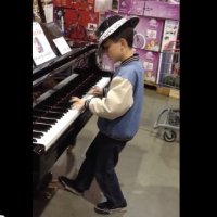 Show de Piano no Supermercado