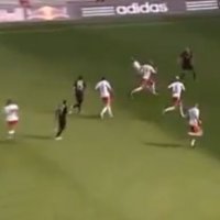 Sete Homens ao Ataque e Gol Incrível