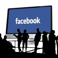 Facebook Quer Lançar Versão Profissional da Rede Social